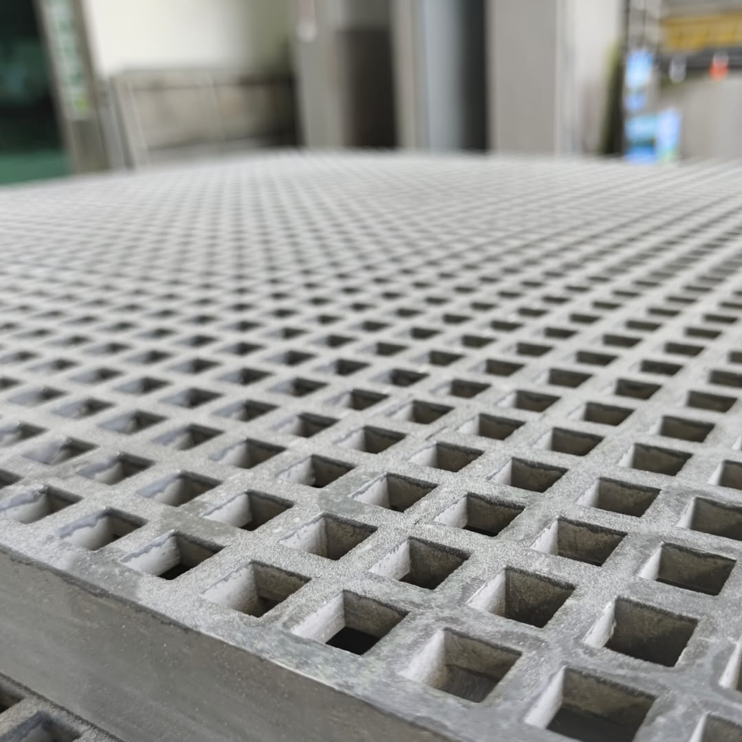 The Advantages Of FRP Grating In Various Industries And Applications ...